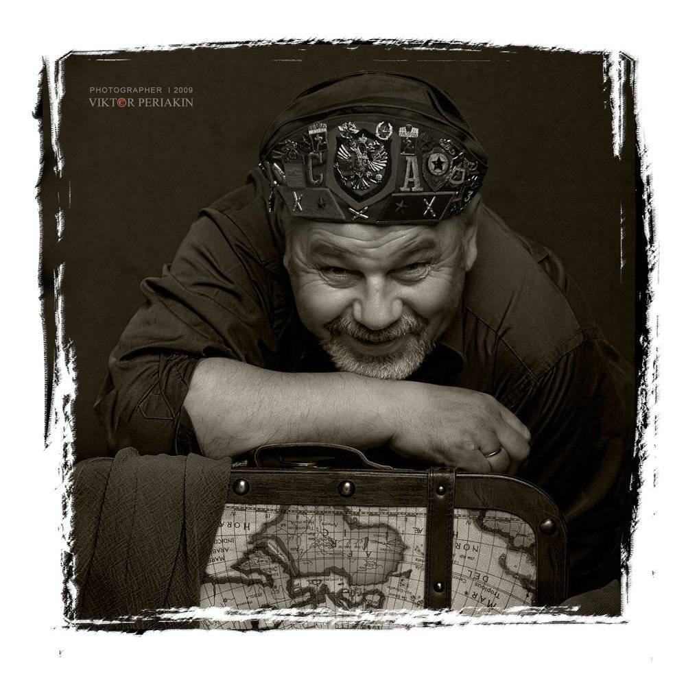 , Виктор Перякин