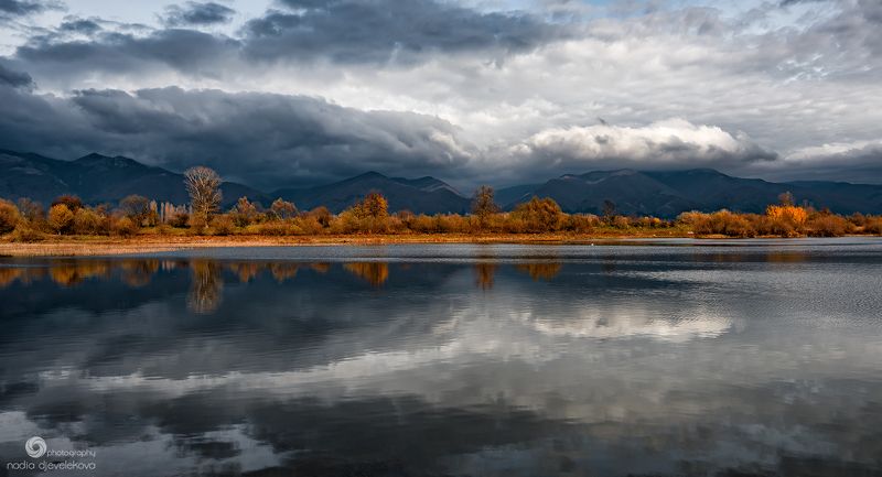 autumn, reflection, season, dam, koprinka, bulgaria Autumn reflections фото превью