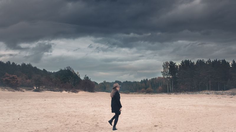 Run to the storm  фото превью