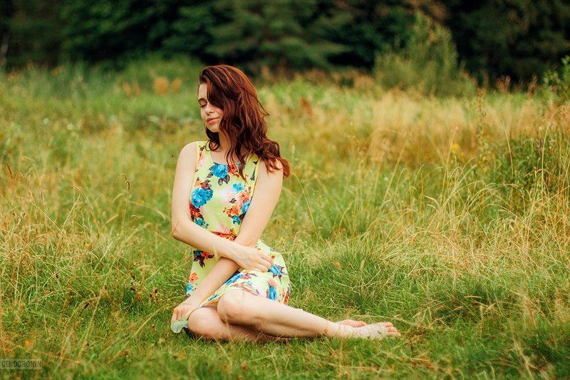 девушка, модель, красиво, красота, поле, лес, лето, август, деревня, тверская область Kt1 фото превью