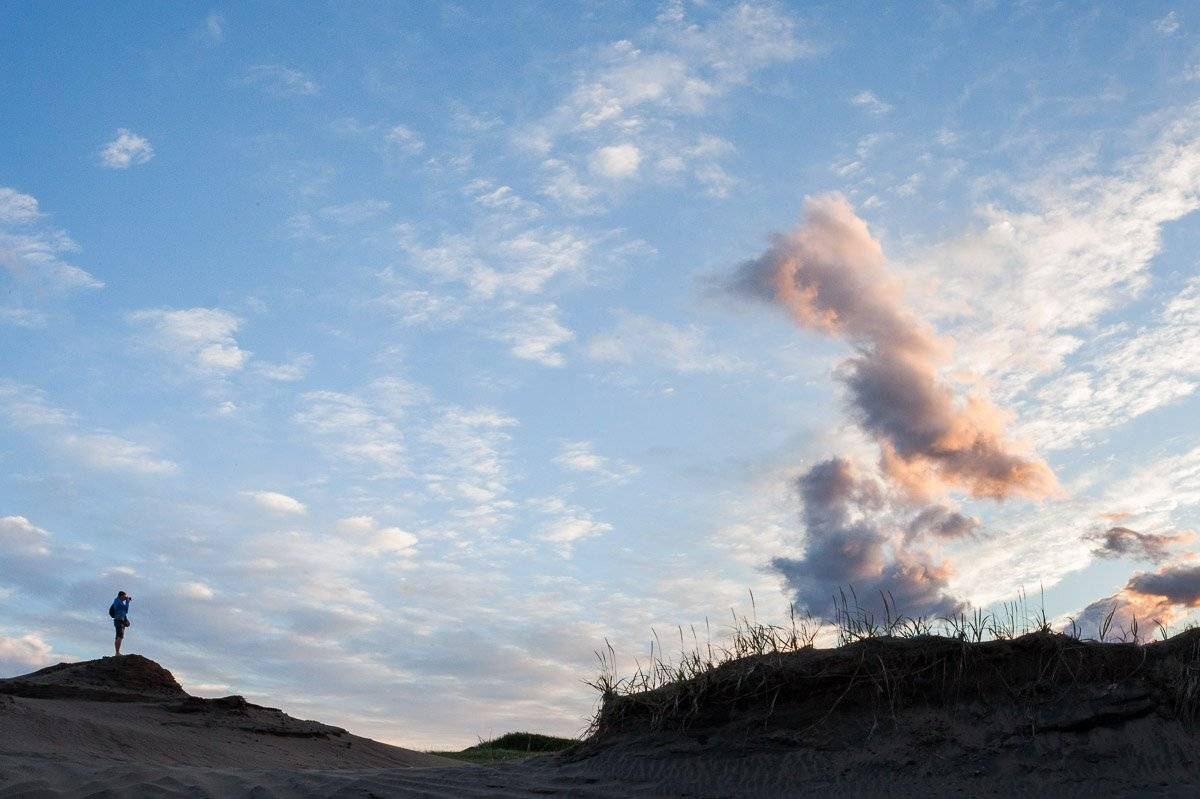 облака, небо, человек, фотограф, песок, силуэт, вечер, Сергей Козинцев