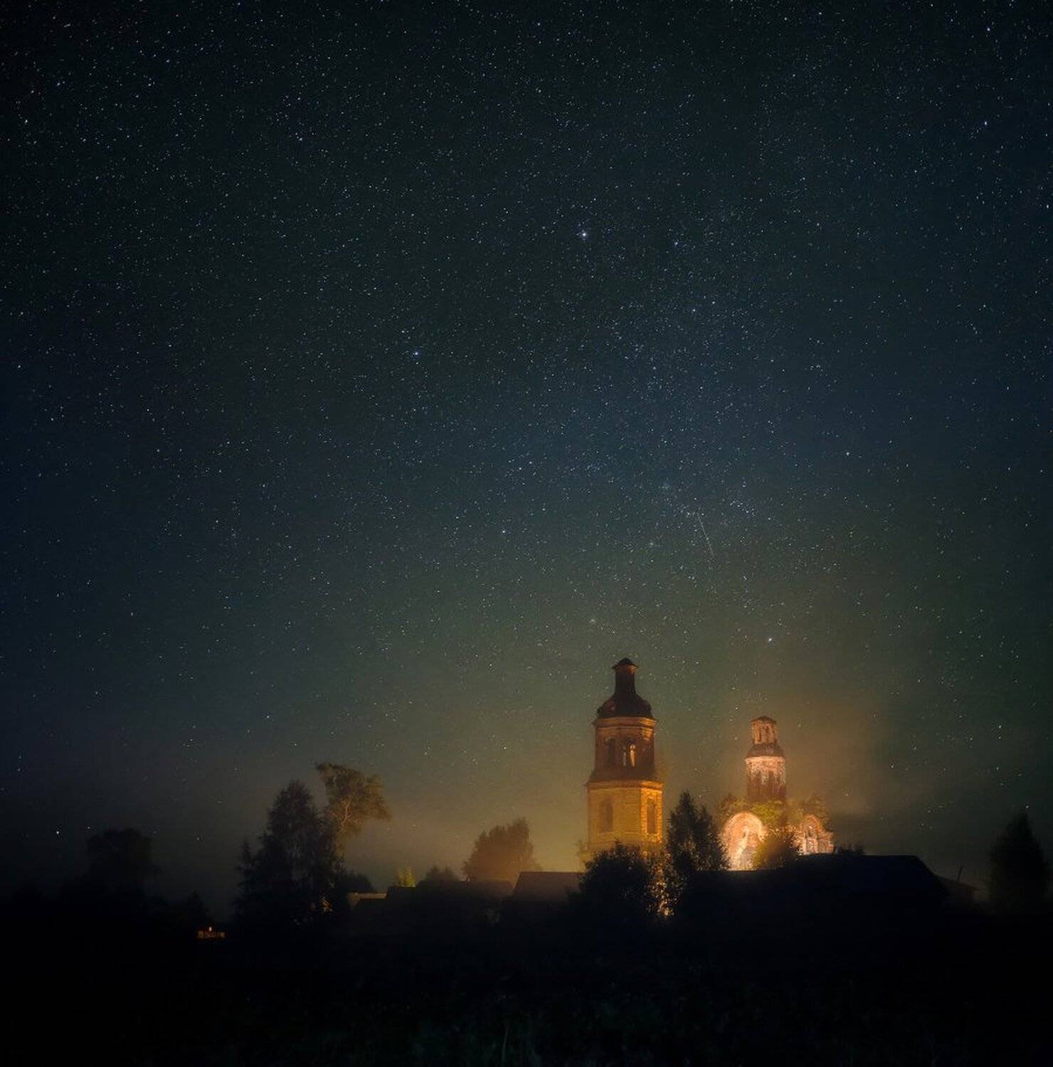 , Устюжанин Михаил