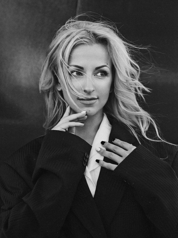 В объятиях ветра фото превью