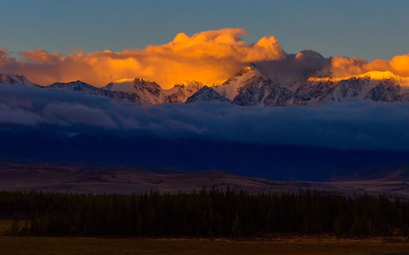 Северо-Чуйский, хребет, Горный Алтай, природа, россии, карамышев, роман, горы, рассвет, сибирь Северо-Чуйский хребет, Горный Алтай. фото превью