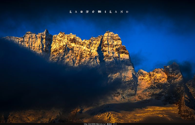 金色的山峰золотые  горы  фото превью