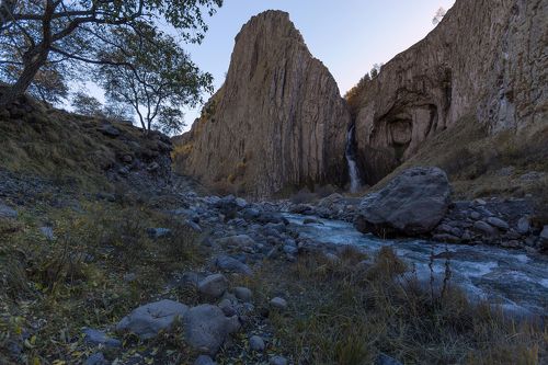 Водопад Каракая-Су...