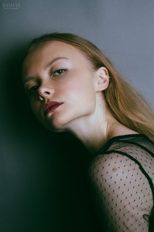 Valerie фото превью