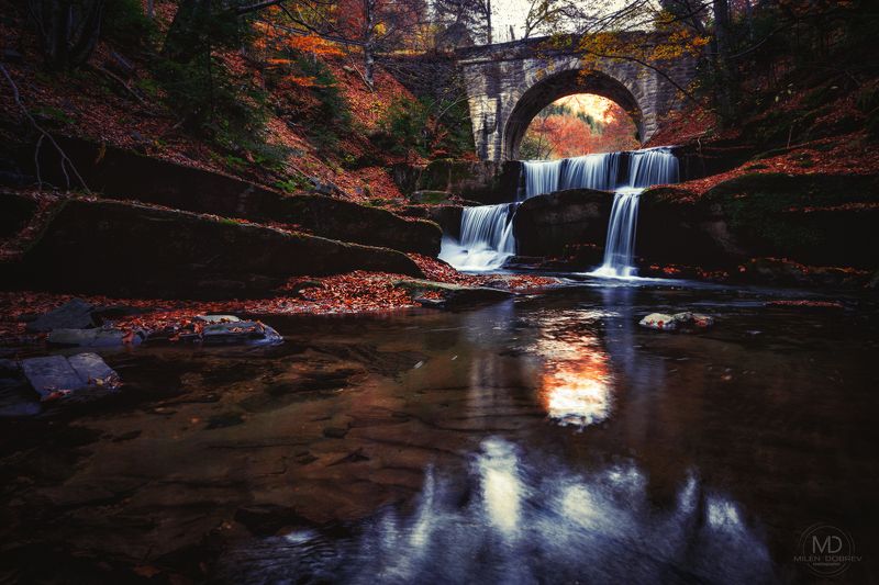 Autumn, bridge, waterfall  фото превью
