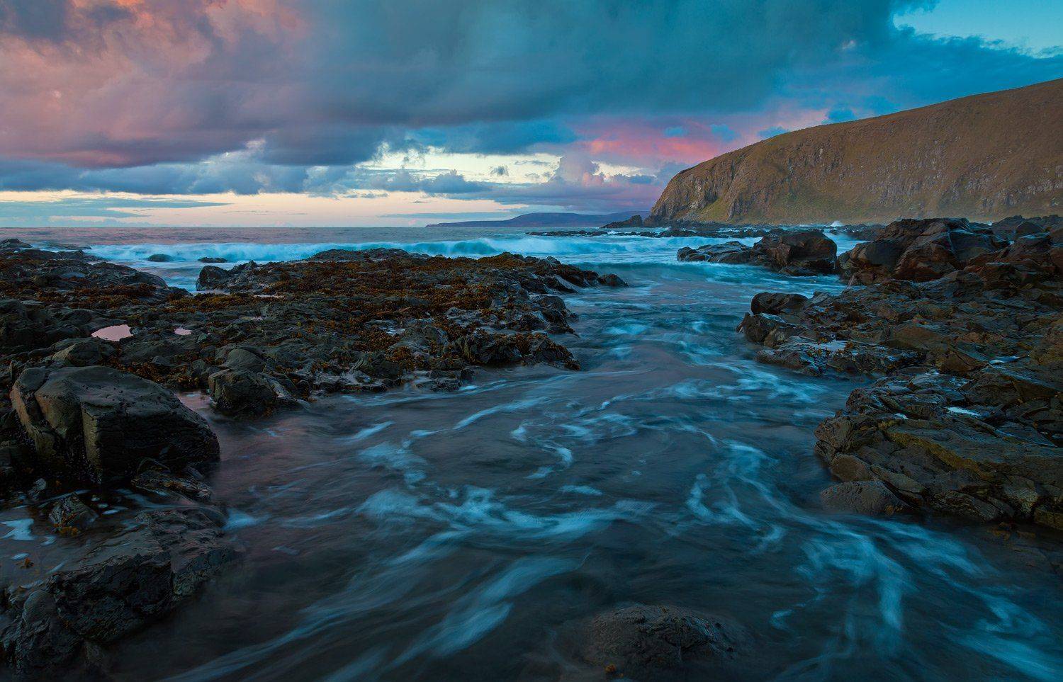 вечер, закат, волны, тихий океан, камни, Дмитрий Уткин