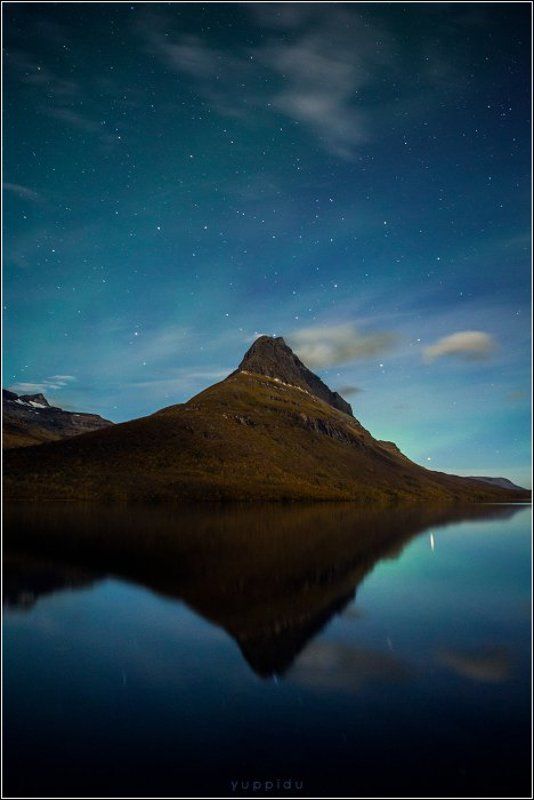 Skoddeberg at night фото превью