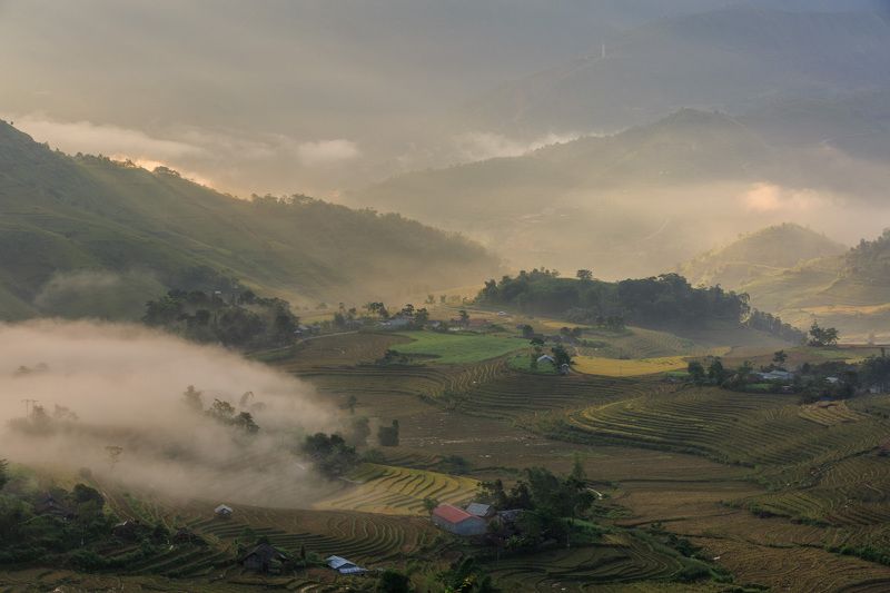 Утро в Muong Hum, Лао Кай, Вьетнам фото превью