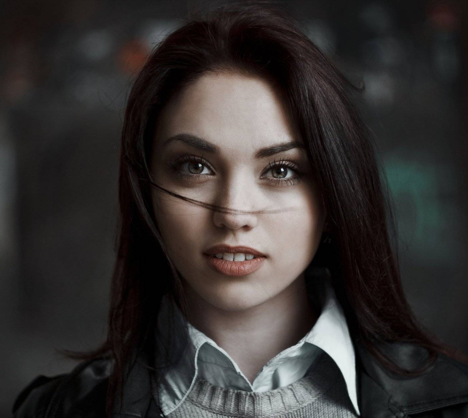 портрет девушка красота глаза улица пространство ветер дыхание волосы волны, Павел Фишар