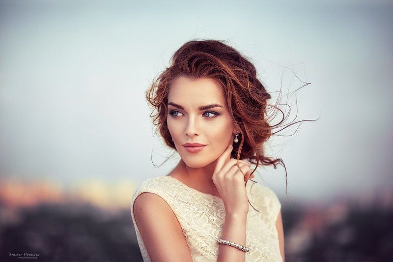 портрет девушка красота глаза  Monica фото превью