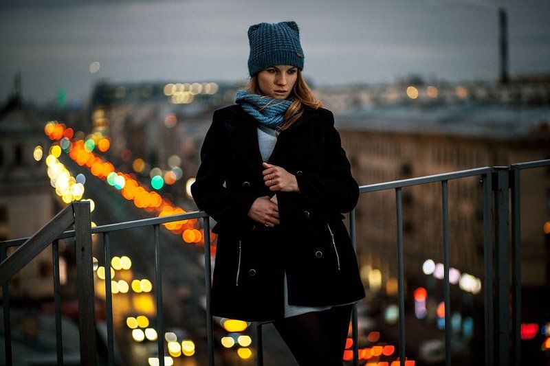 девушка, портрет, город, огни, крыша украсть секунды фото превью