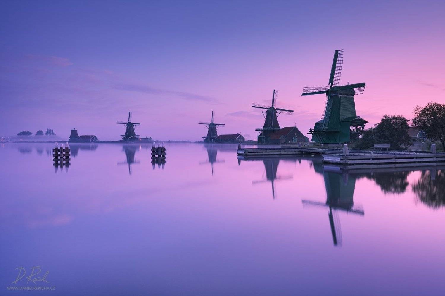 Netherlands, Nederland, Niederlande, Holland, North Holland, Holanda, Amsterdam, Zaanse Schans, Zaandijk, Zaanse, Zaandam, Zaanstad, Schans, Zaan, Zaanse, Europe, windmill, windm&uuml;hle, windm&uuml;hlen, windmills, mill, reflection, reflection, blue, blue sky, sk, Daniel Rericha