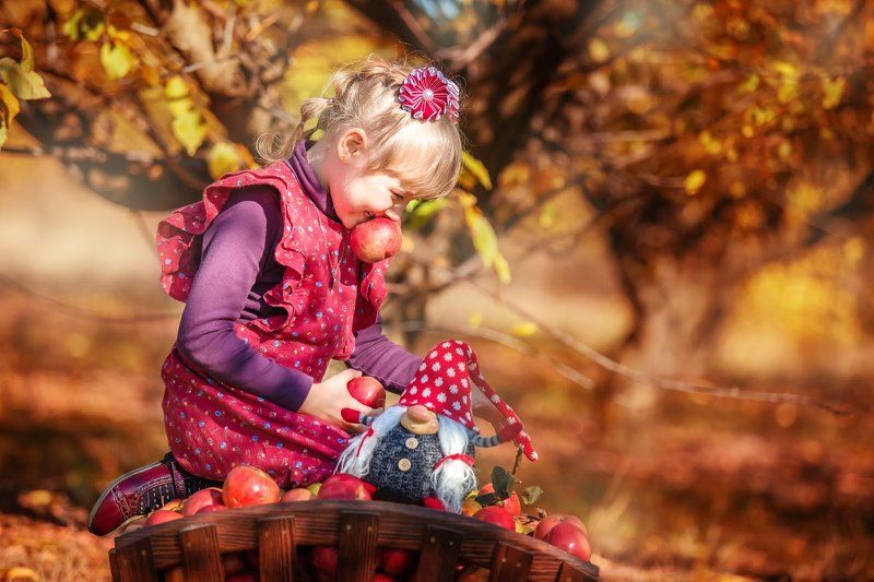 Любимое яблоко. фото превью