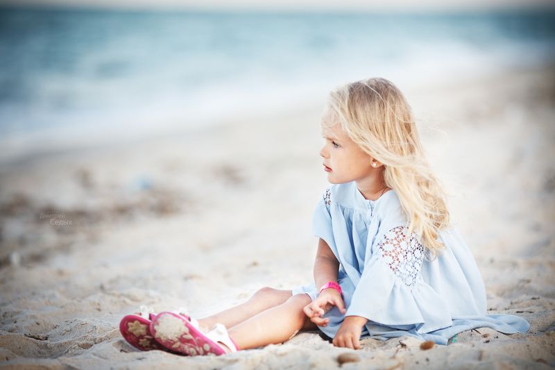 дети девочка фото превью