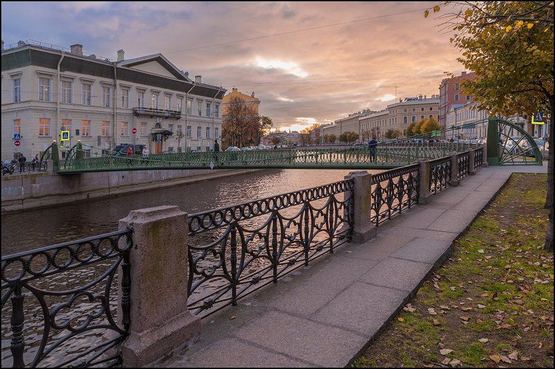 мойка  почтамтский мост  октябрь  фото превью