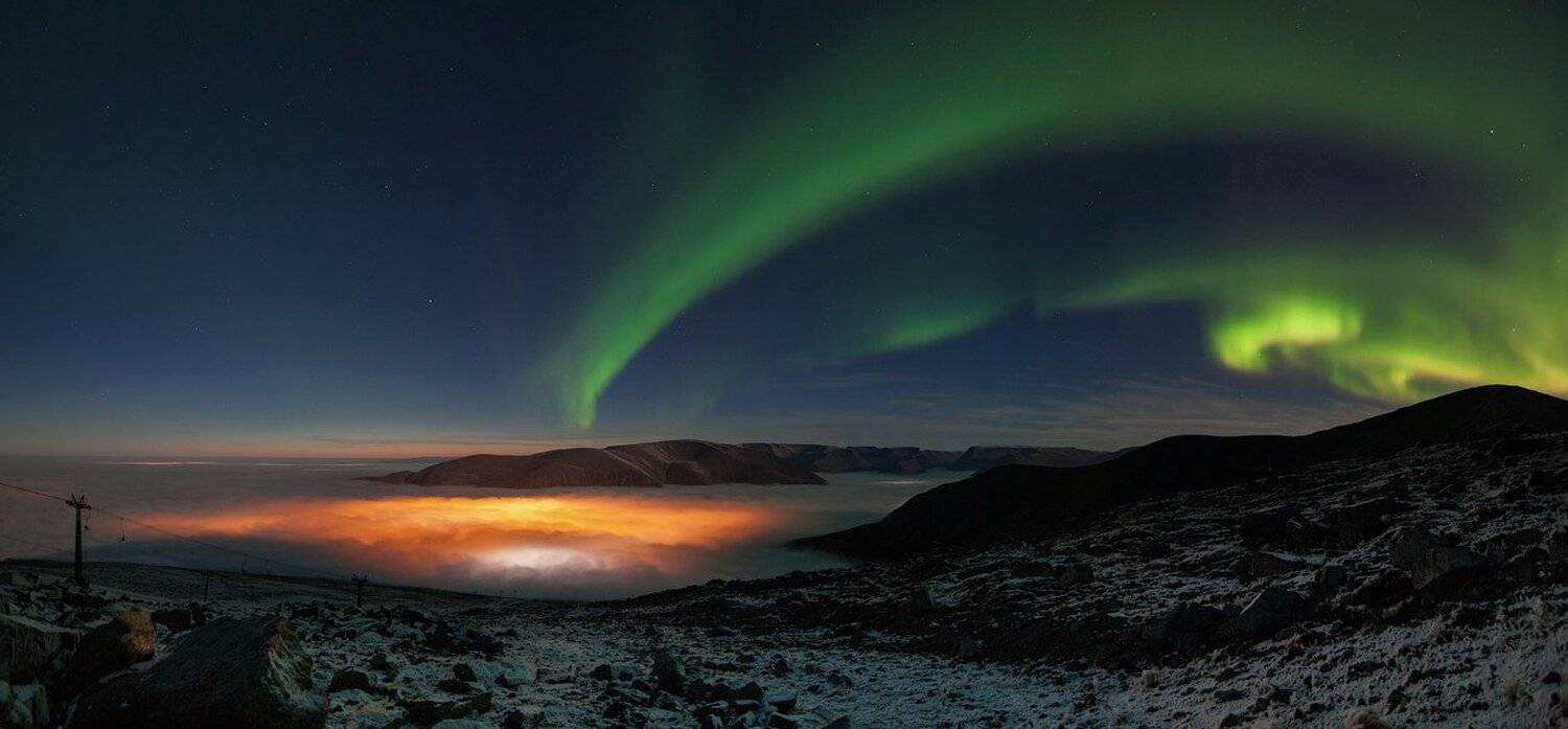 пейзаж,сияние,панорама,снег,россия,город,туман,горы,север, Виталий Истомин