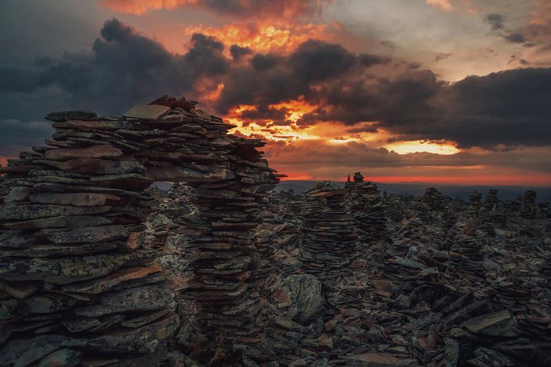 алтай, весна, перевал , горный алтай, закат, перспектива , пейзаж , горы, облака, армагеддон фото превью