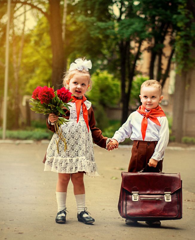 Пионеры) фото превью