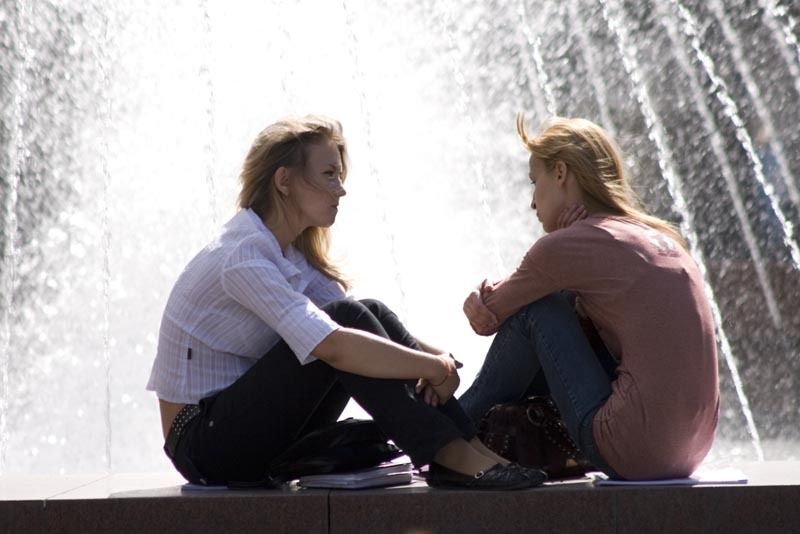 экзамены, лето, фонтан, перед последним экзаменом фото превью