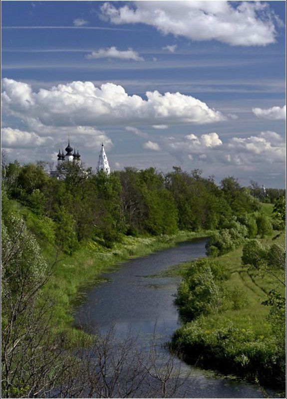 суздаль, золото кольцо, река Стоит церквушка на высоком берегу... фото превью