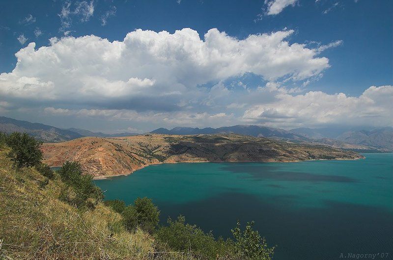 пейзаж, горы, облако, узбекистан, чарвакское водохранилище, ташкент Я к тебе прилечу!.. фото превью