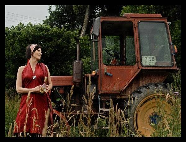 девки гуляють - и мне весело!, Nadia Romanova