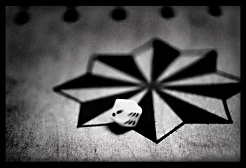 игра,кости,ч\\б  фото превью