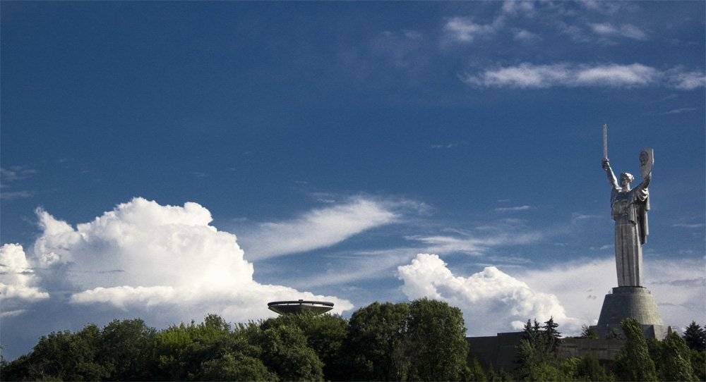 киев, родина мать, Sound Wave