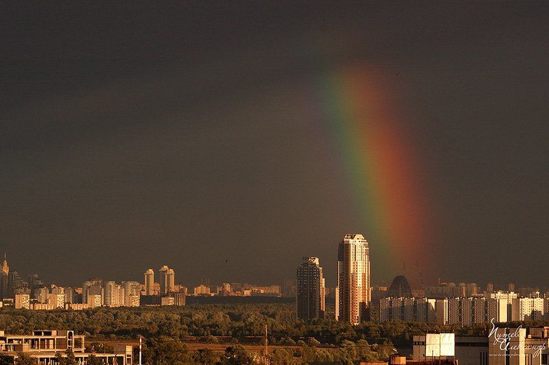 радуга,город,вечер,свет 21 июля 21:00 Москва Тушино ... фото превью