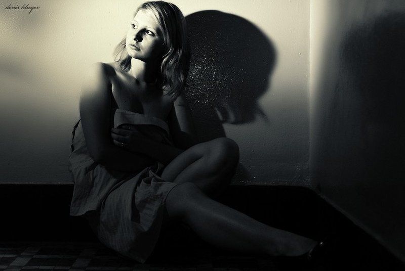 Universe Behind фото превью