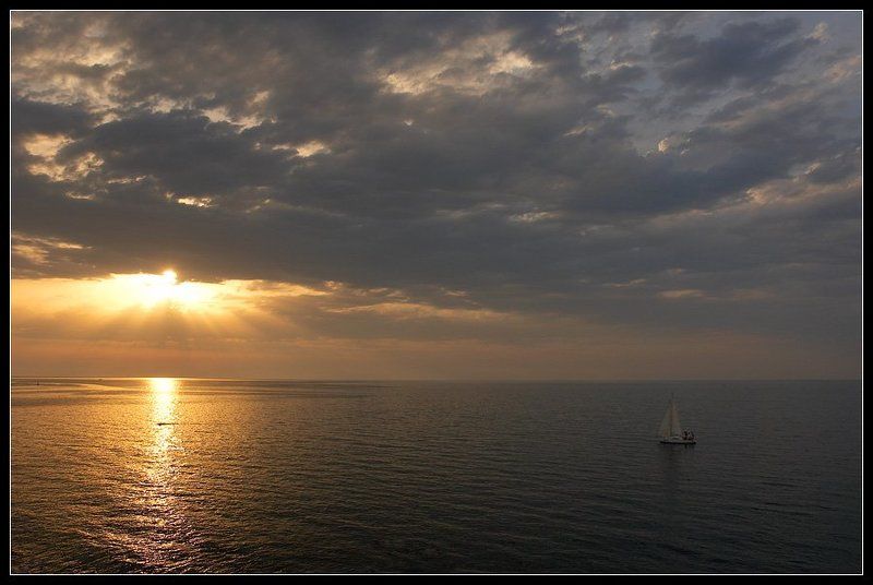 море, бухта, пейзаж, крым, яхта, закат, херсонес На краю ойкумены фото превью