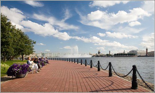 погожий вечер...