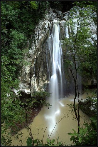 Агурский водопад