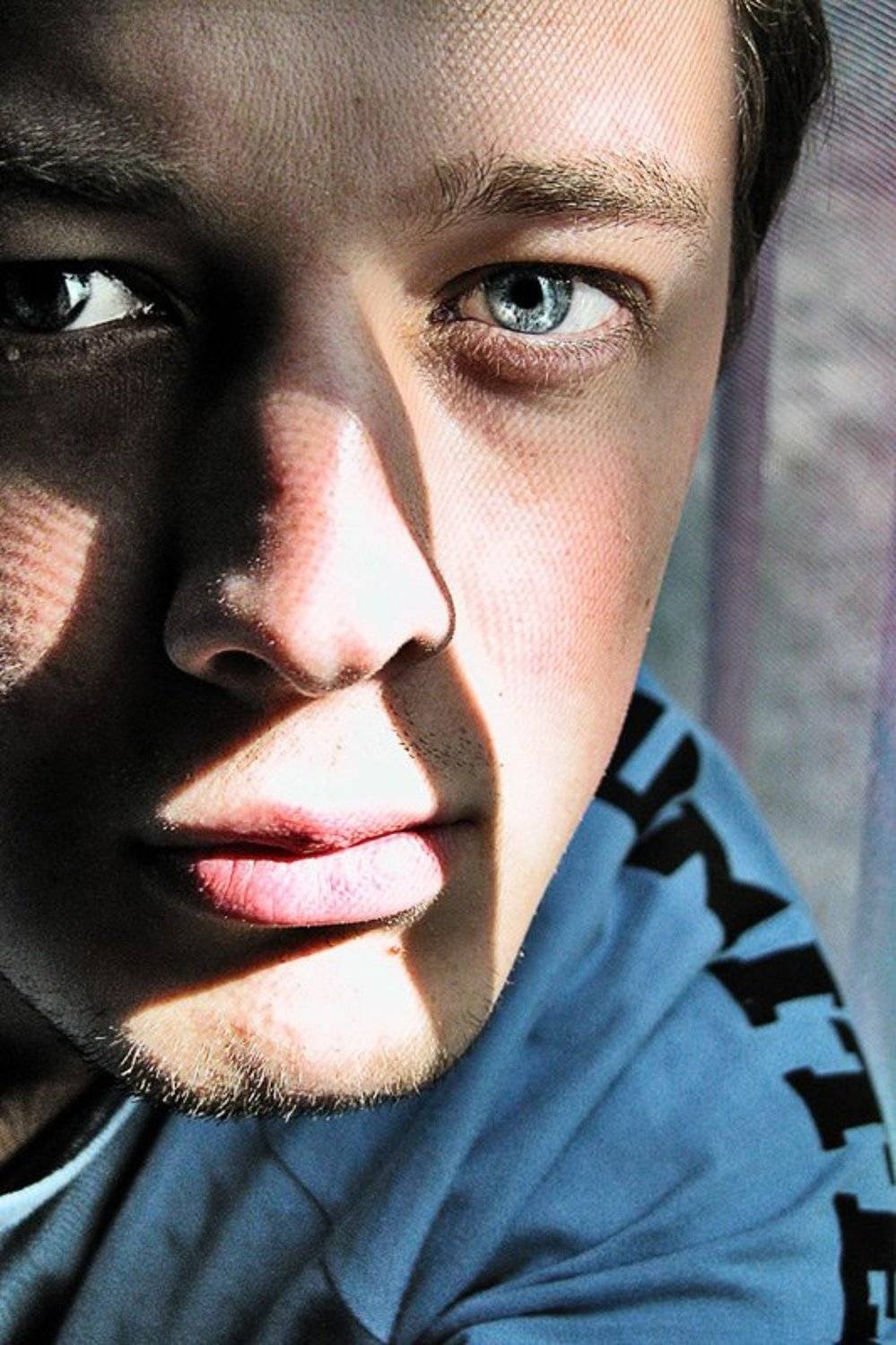 глаза, тень, Антон Абрамов