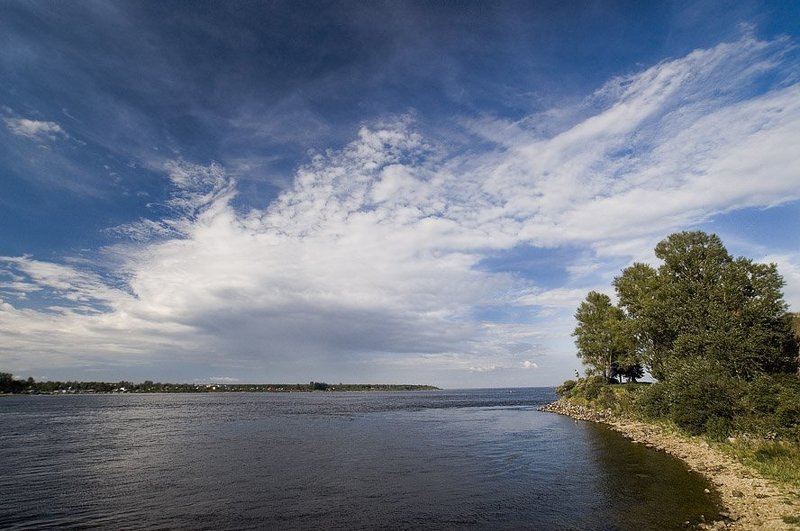 орешек,финский залив,нева,облака Провожая уходящий ливень. фото превью