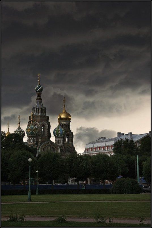 петербург, город, храм христа спасителя, церковь, купол, крест, храм, небо, туча, dyadyavasya Тучи над храмом фото превью