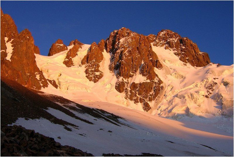 тянь-шань, пик талгар, талгарский провал Закат в сердце Тянь-Шаня. фото превью