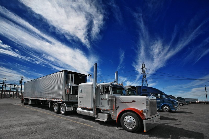 Trucks фото превью