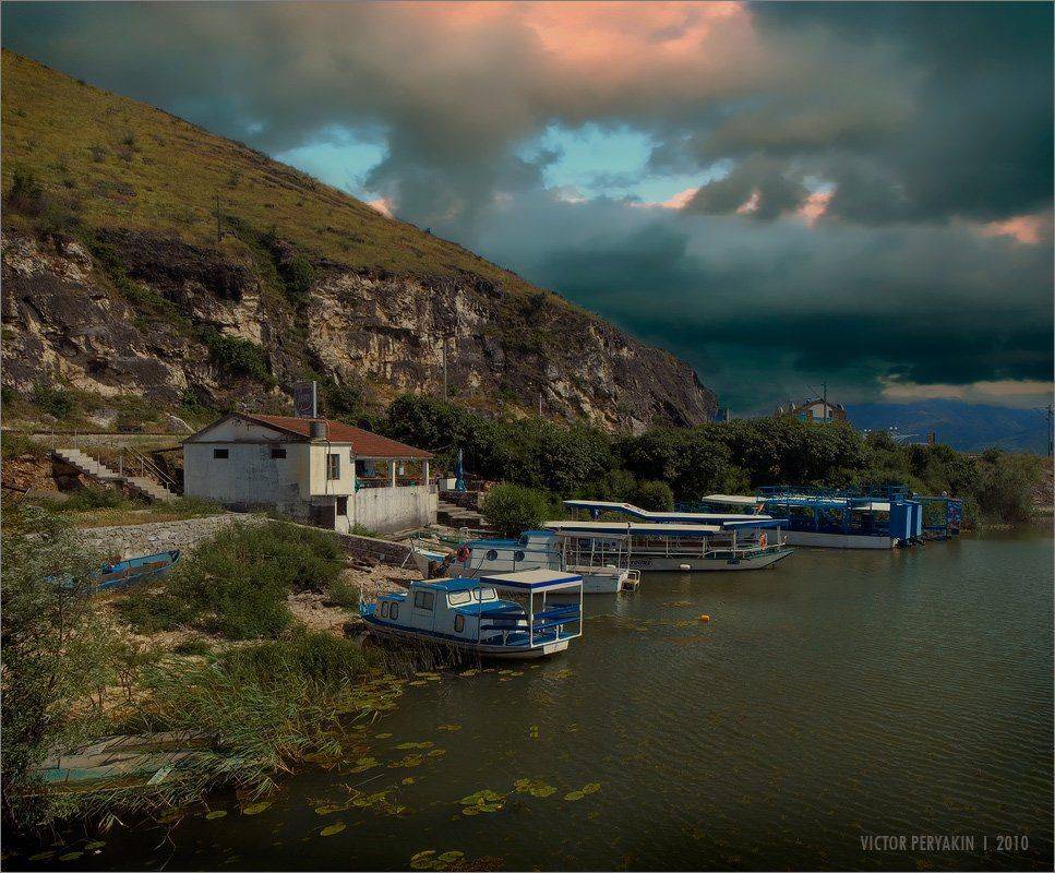 , Виктор Перякин