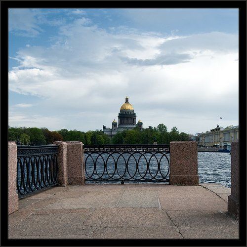 Простая цветная зарисовка про Исакий