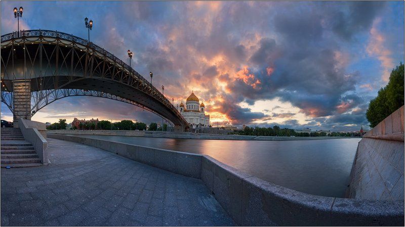 храм, христа, спасителя, ххс, вечер, мост, москва вечер над храмом фото превью