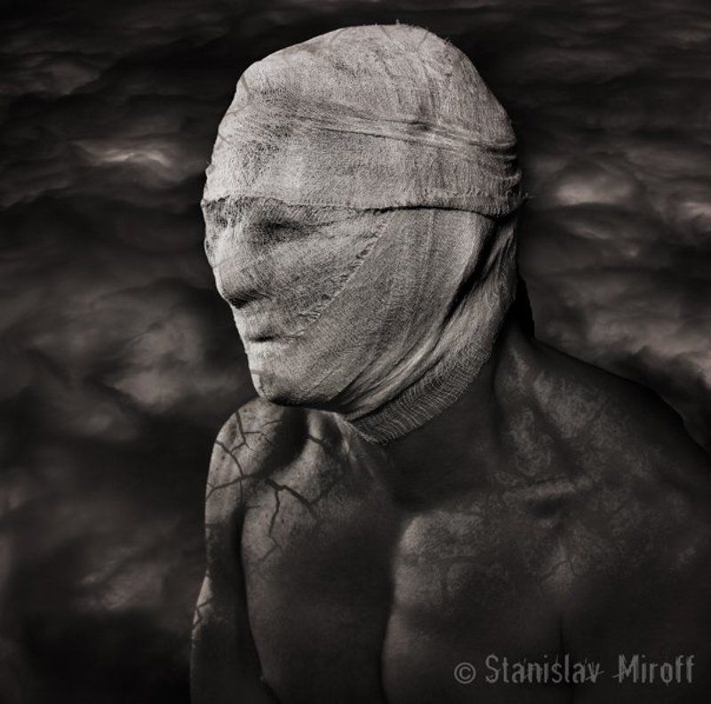 Охотник за лицом фото превью