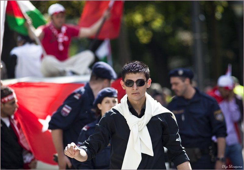 митинг, вена, гуманитарный, груз Антиизраильский митинг в Вене. фото превью