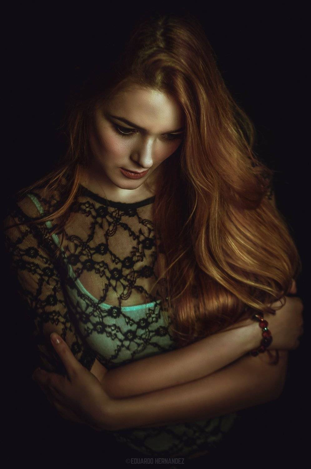 fine art, portrait, red,, Eduardo Hern&aacute;ndez HDZphoto