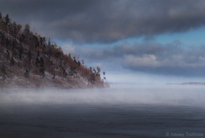 Холод осенней реки фото превью