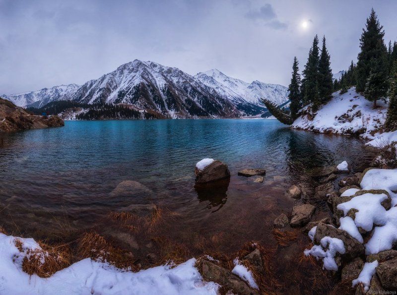 Большое алматинское озеро, Заилийский алатау, Осень, Утро Осень на Большом Алматинском Озере фото превью
