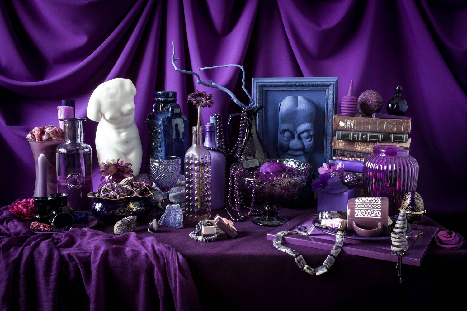 фиолетовый, Михаил Дронов